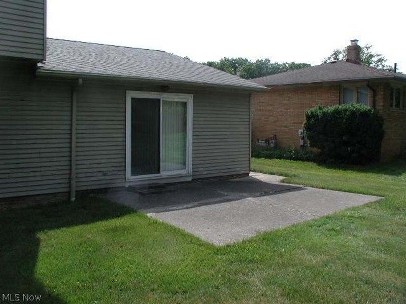 5610 Essex Drive, Seven Hills, OH 44131 Photo 7