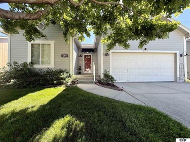 5113 N 152nd Avenue, Omaha, NE 68116
