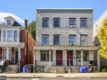 1631 DERRY STREET , HARRISBURG, PA 17104