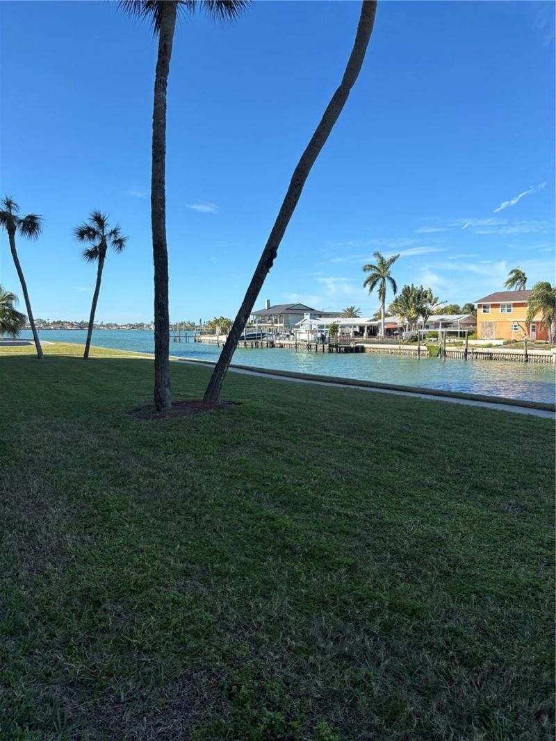 4725 Cove Circle , Unit 104, Madeira Beach, FL 33708 Photo