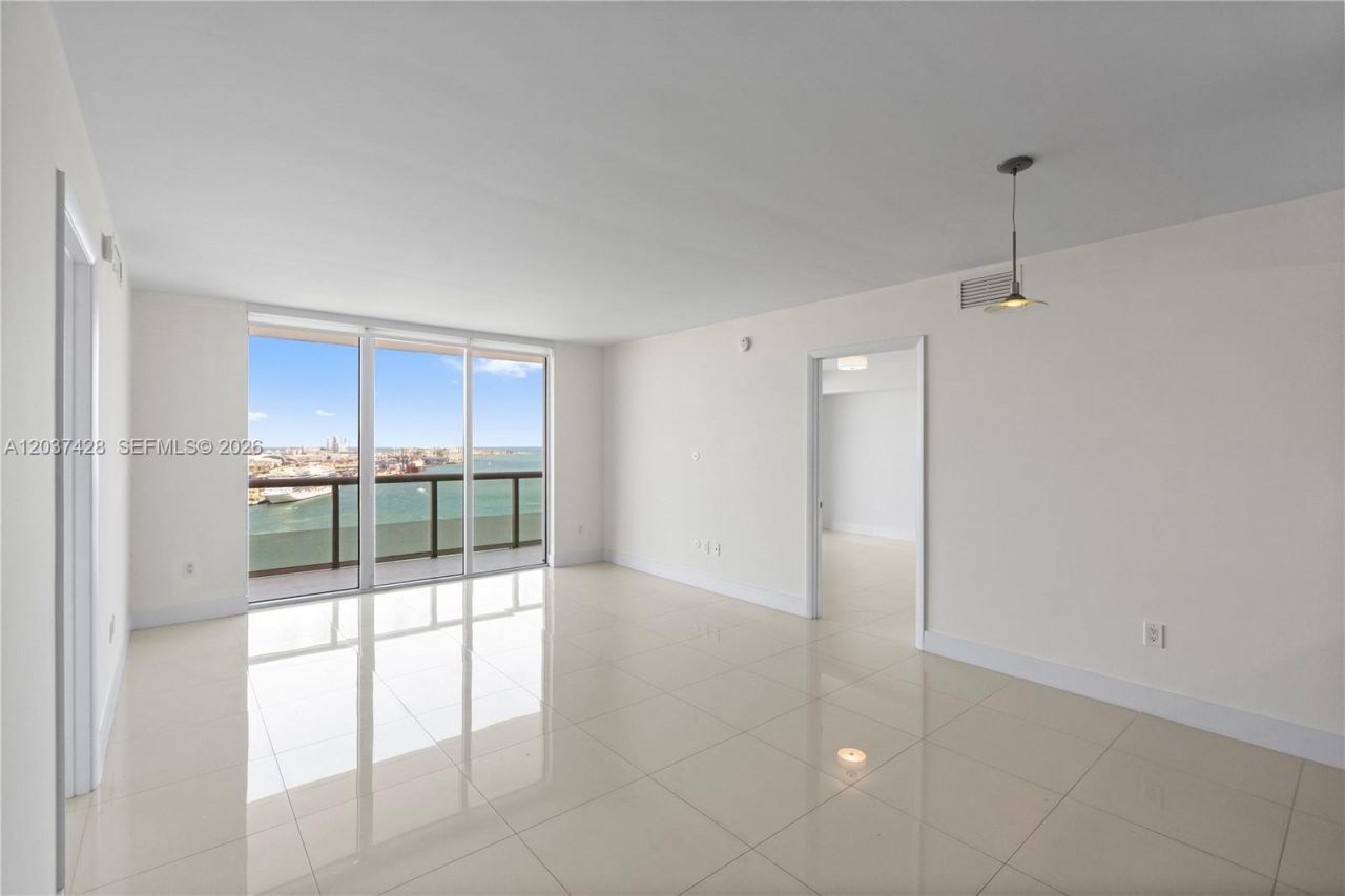 50 Biscayne Blvd , Unit 2604, Miami, FL 33132 Photo