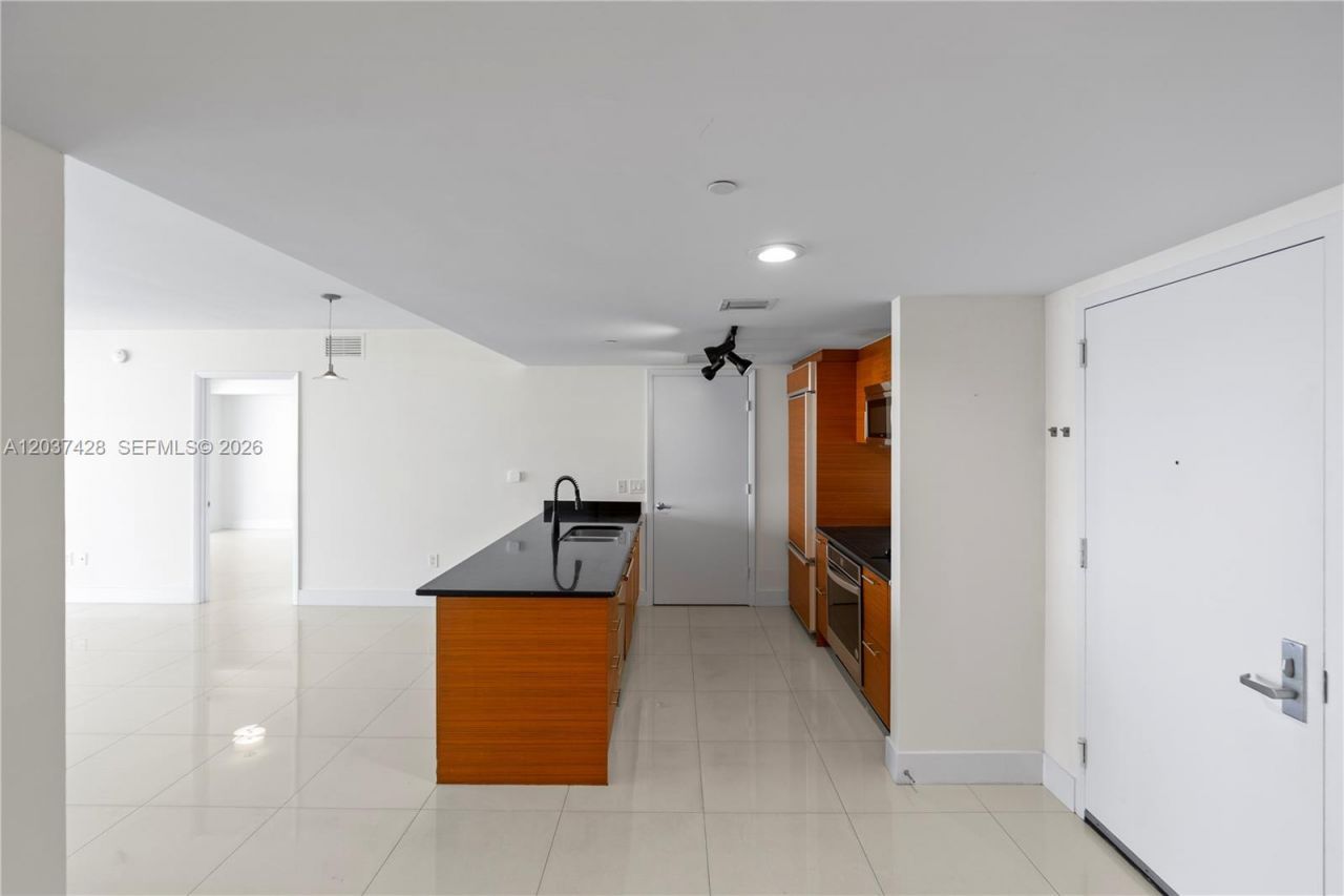 50 Biscayne Blvd , Unit 2604, Miami, FL 33132 Photo