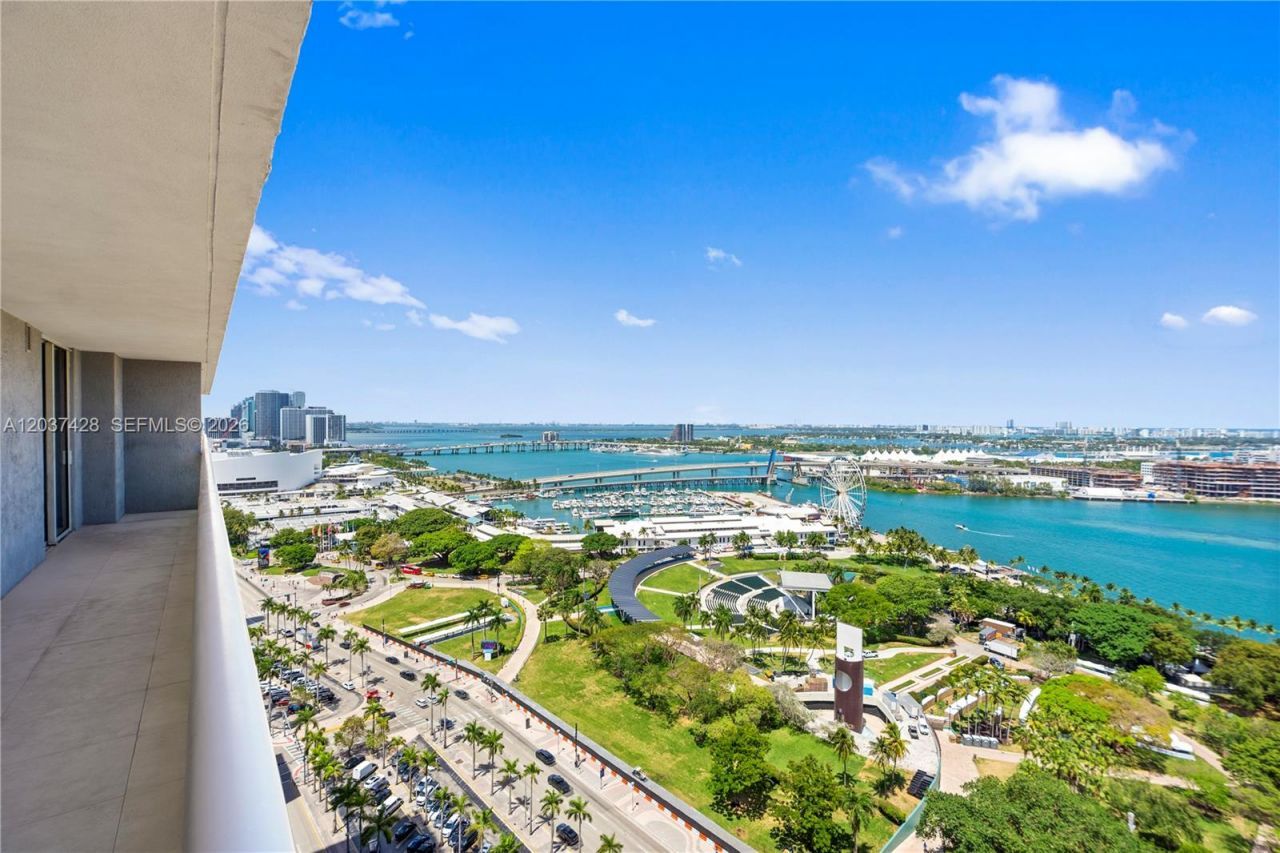 50 Biscayne Blvd , Unit 2604, Miami, FL 33132 Photo