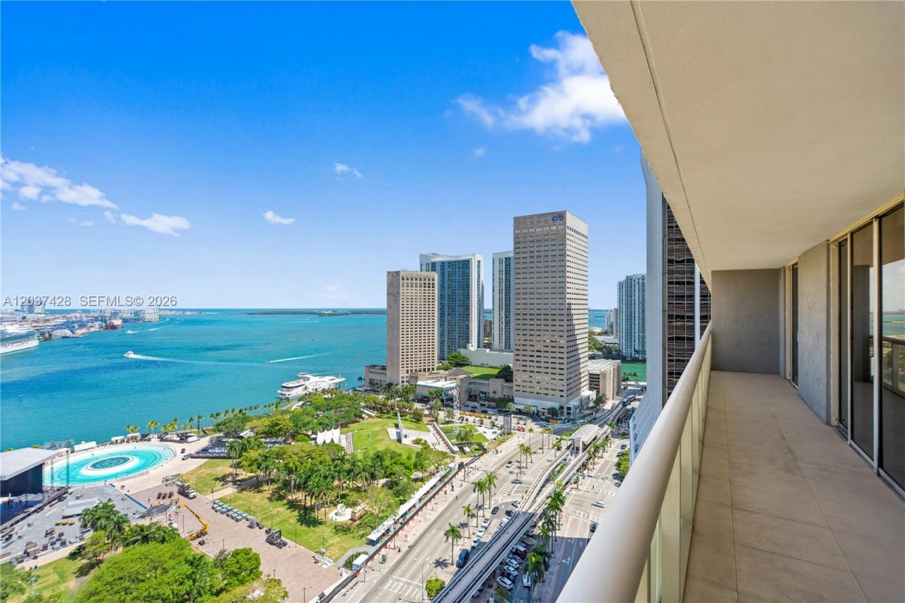 50 Biscayne Blvd , Unit 2604, Miami, FL 33132 Photo