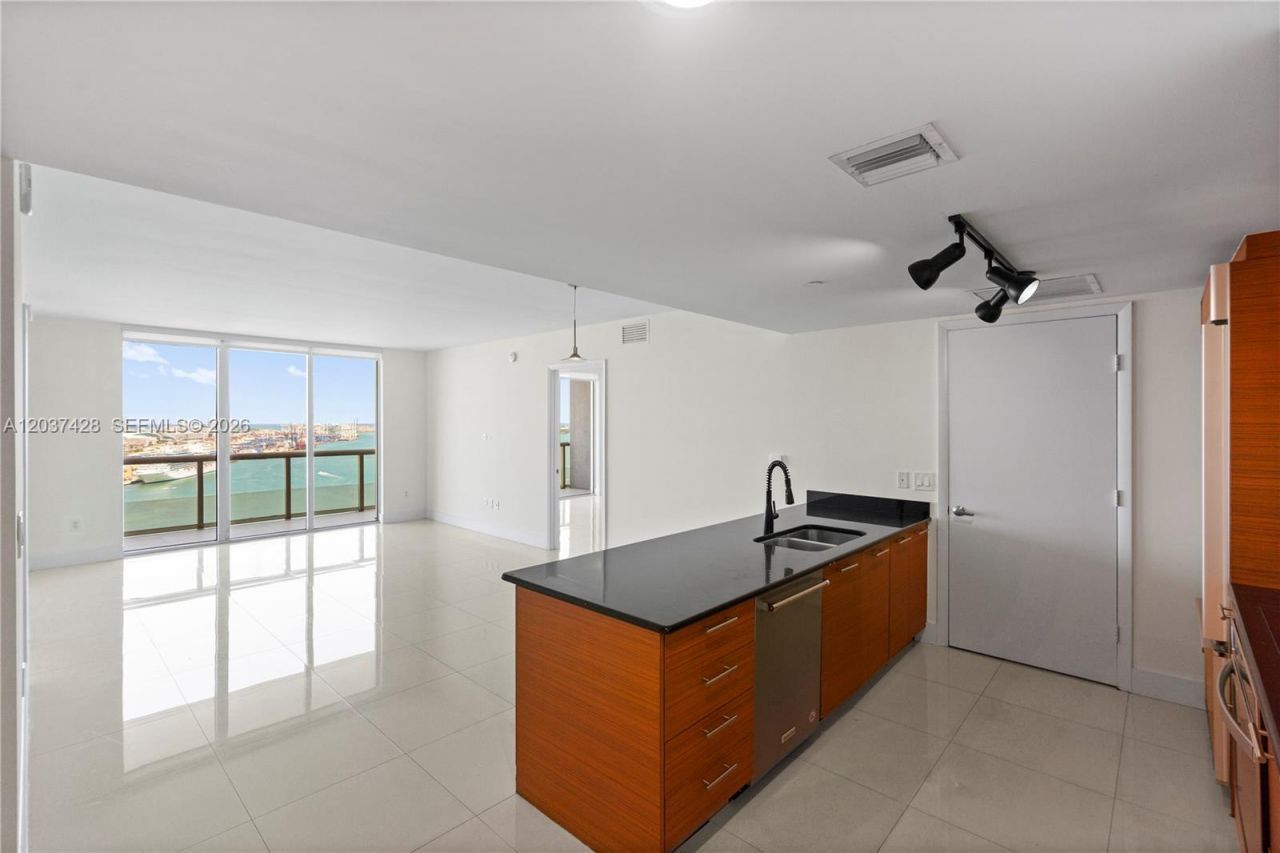 50 Biscayne Blvd , Unit 2604, Miami, FL 33132 Photo