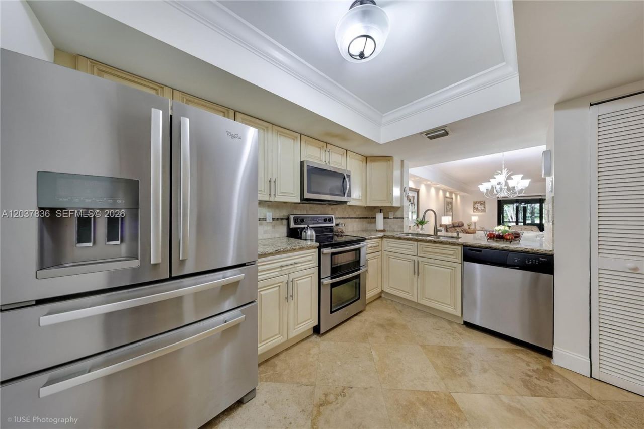 20308 NE 34th Ct, Unit 38, Aventura, FL 33180 Photo