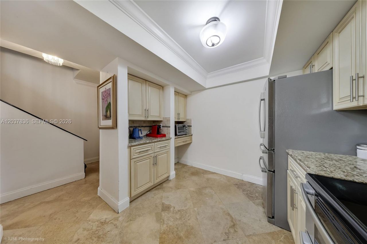 20308 NE 34th Ct, Unit 38, Aventura, FL 33180 Photo