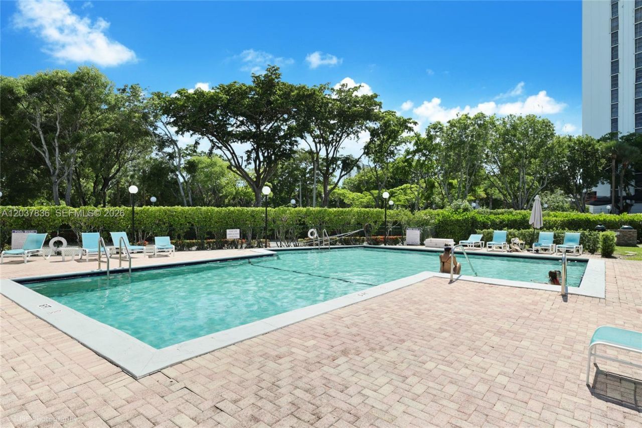 20308 NE 34th Ct, Unit 38, Aventura, FL 33180 Photo