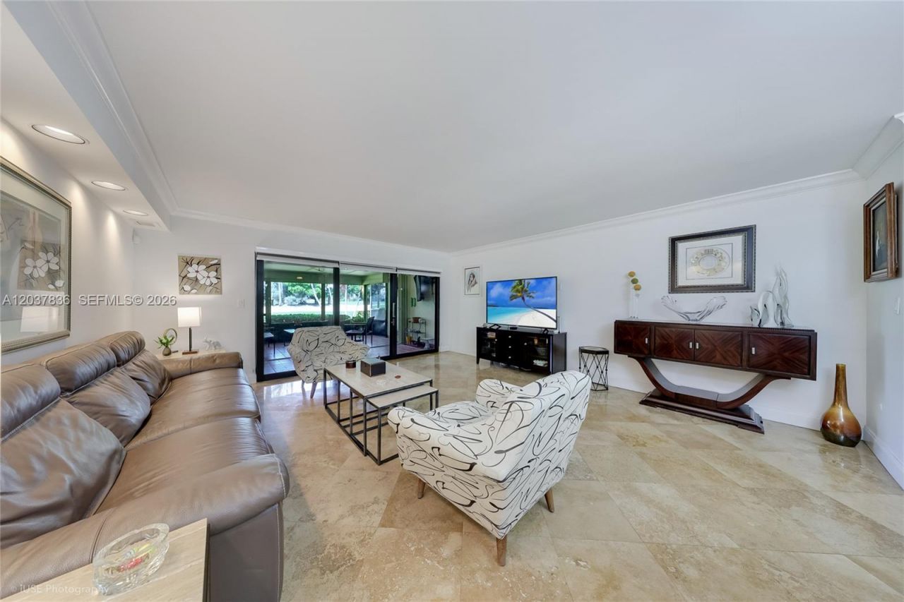 20308 NE 34th Ct, Unit 38, Aventura, FL 33180 Photo