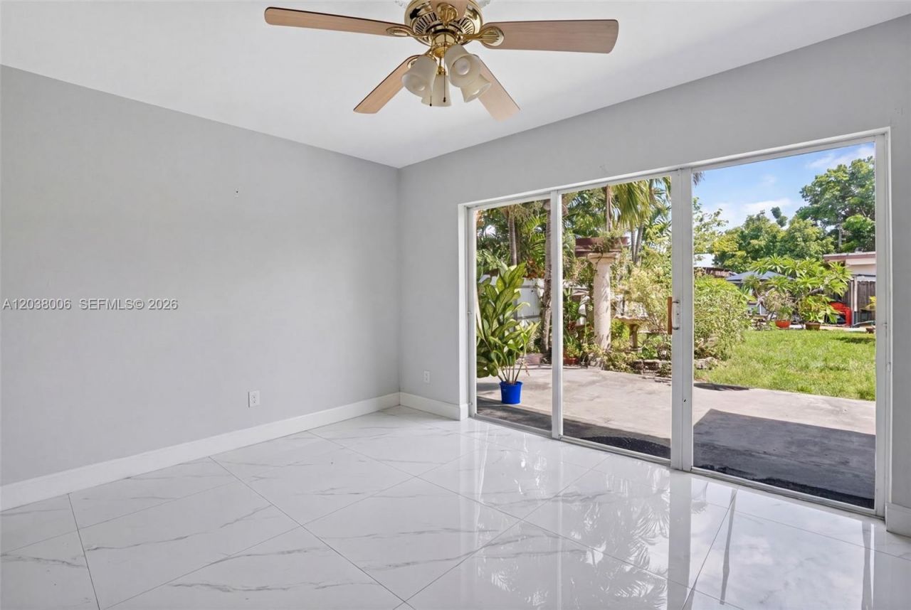 14102 SW 167th Ter, Unit 14102, Miami, FL 33177 Photo