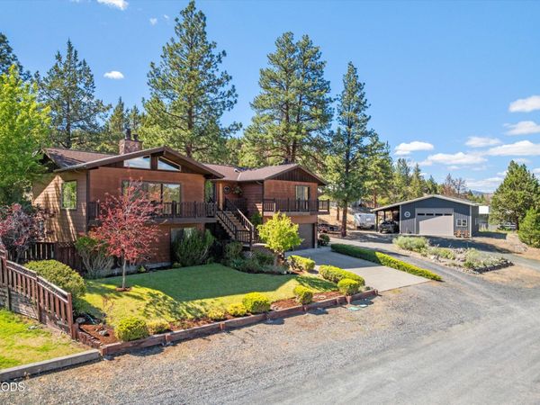 208 Adam, Canyon City, OR 97820