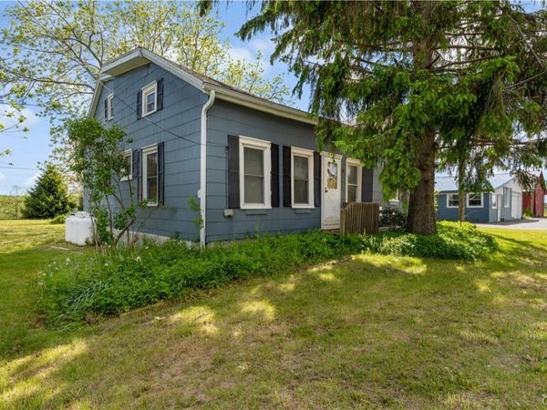 13880 State Route 90 , Locke, NY 13092
