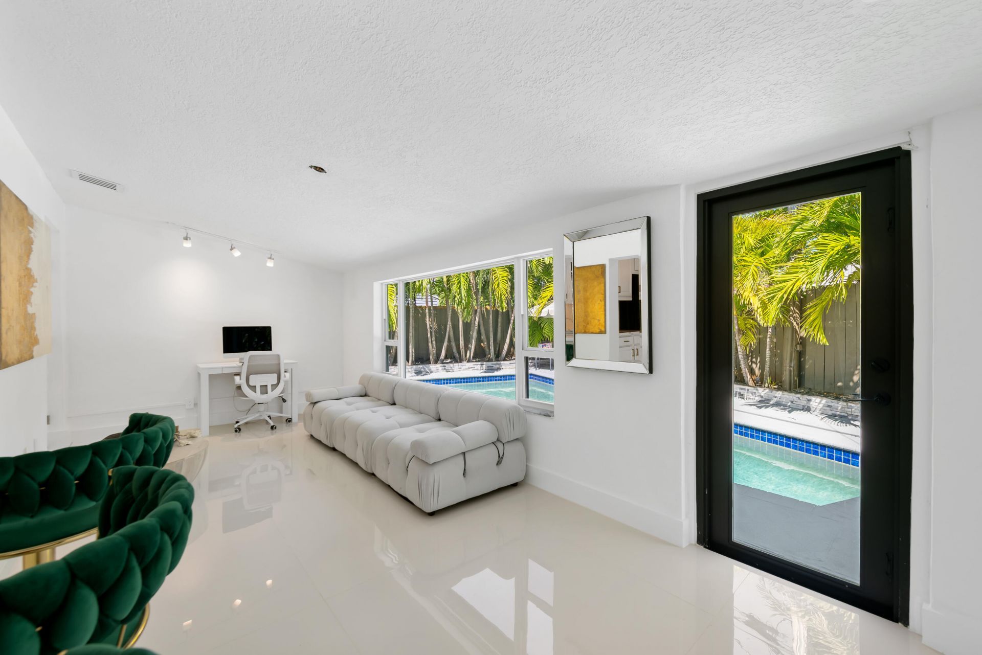 5210 NE 17th Terrace, Fort Lauderdale, FL 33334 Photo