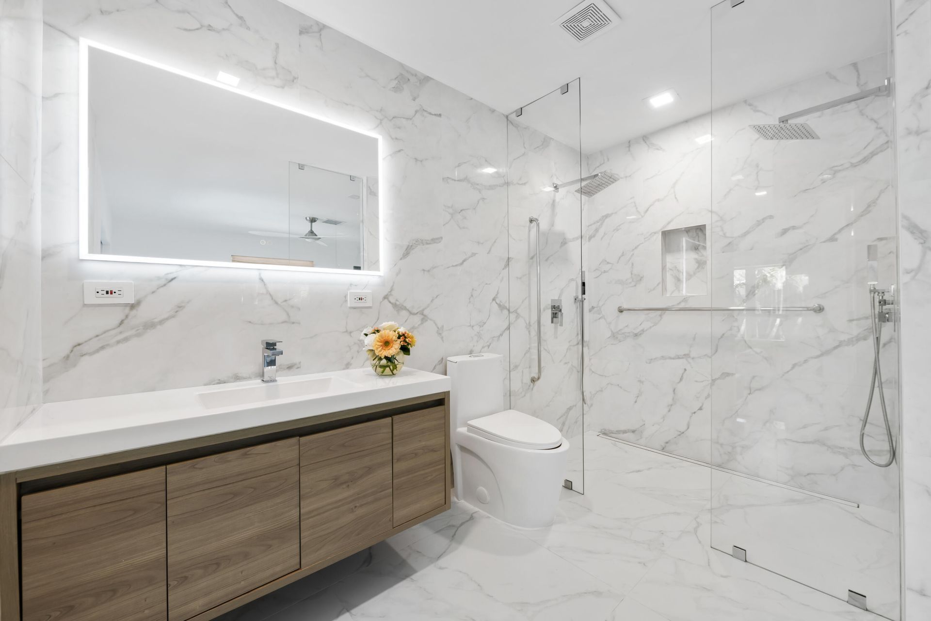 5210 NE 17th Terrace, Fort Lauderdale, FL 33334 Photo