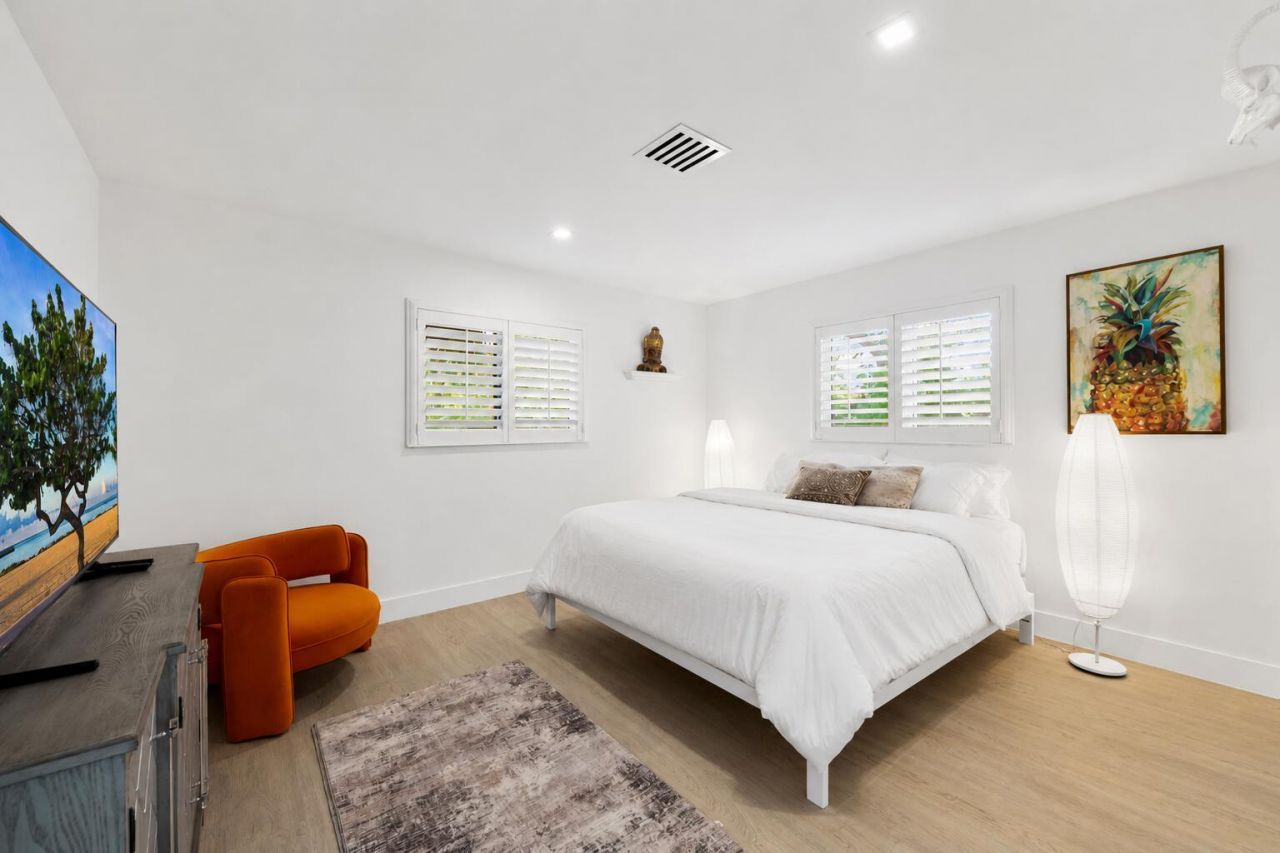 5210 NE 17th Terrace, Fort Lauderdale, FL 33334 Photo