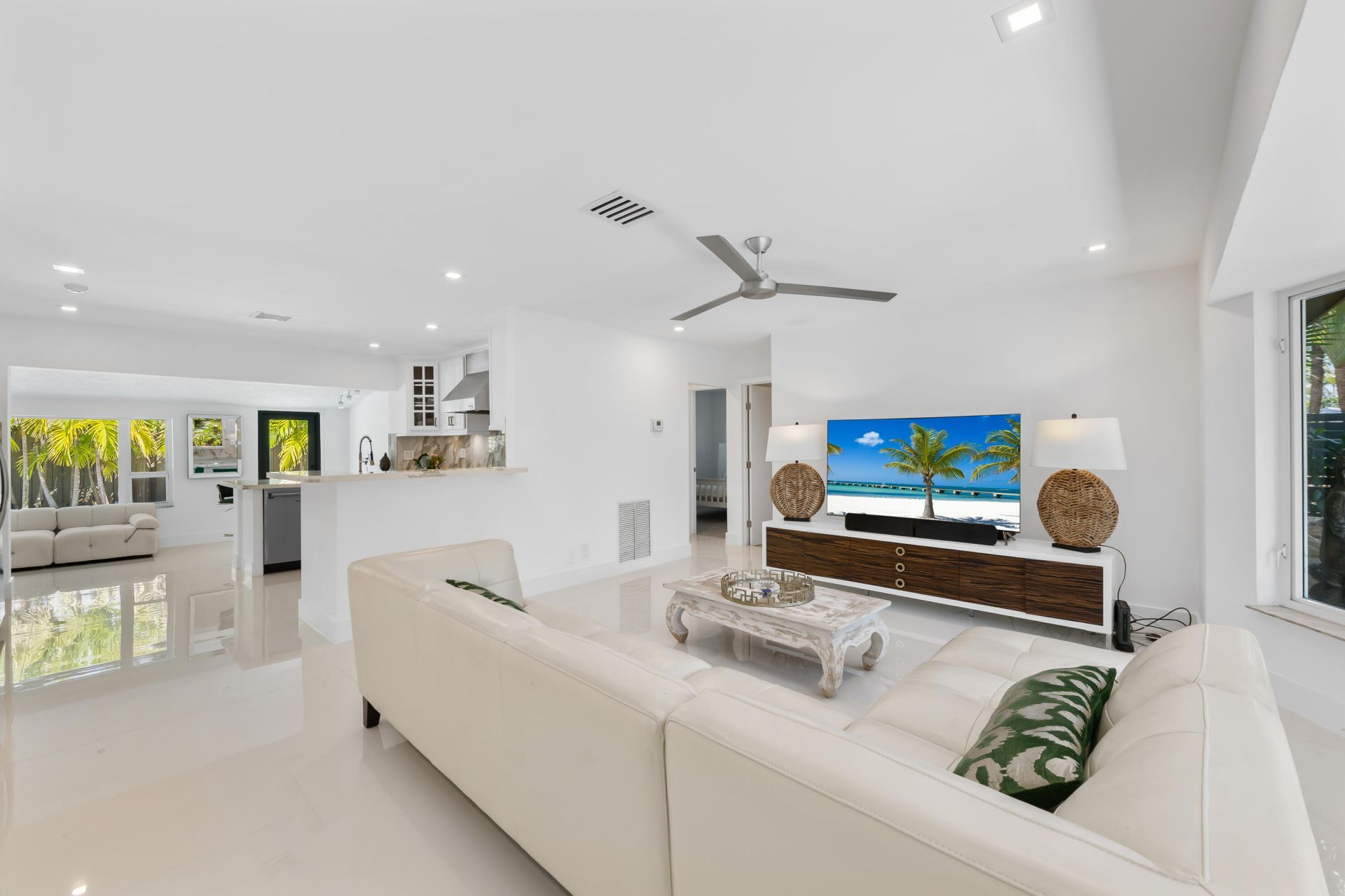 5210 NE 17th Terrace, Fort Lauderdale, FL 33334 Photo