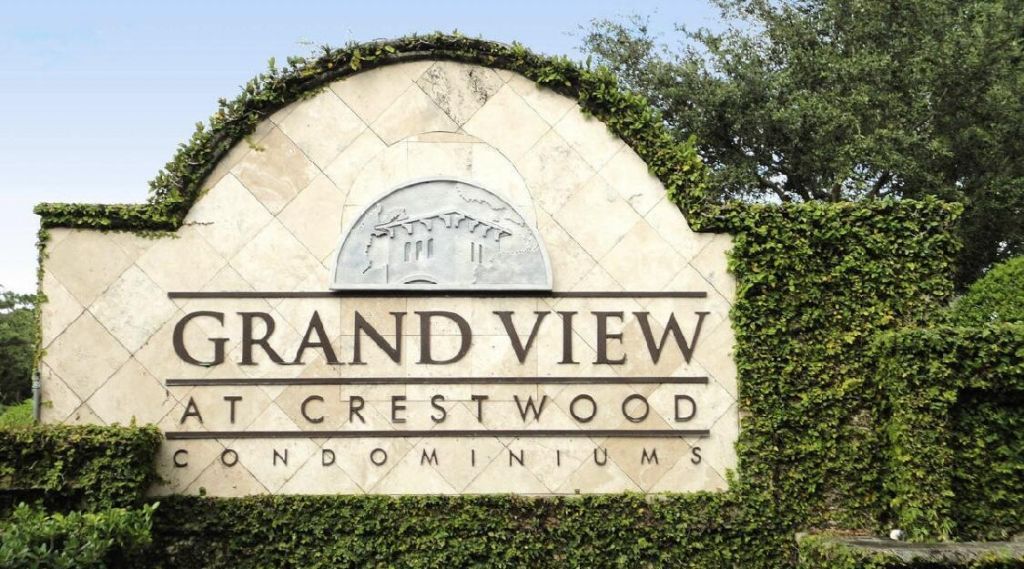 400 N Crestwood Ct Court N, Unit 417, Royal Palm Beach, FL 33411 Photo