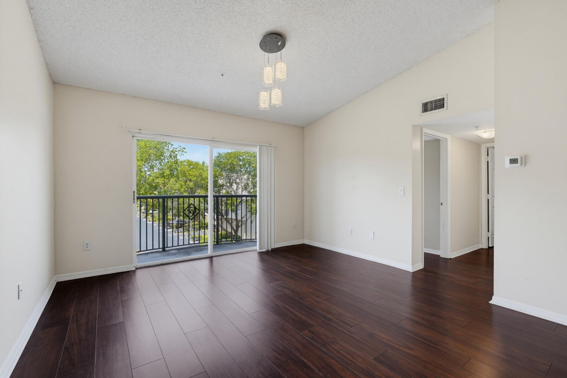400 N Crestwood Ct Court N, Unit 417, Royal Palm Beach, FL 33411 Photo