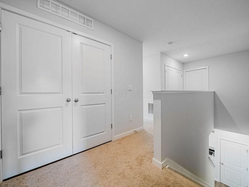 1471 Koppel Way , Columbus, OH 43228 Photo 18