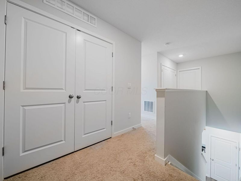 1471 Koppel Way , Columbus, OH 43228 Photo 32