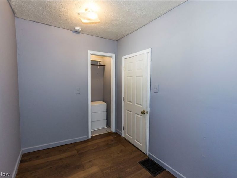 143 E Central Avenue , Ravenna, OH 44266 Photo 20