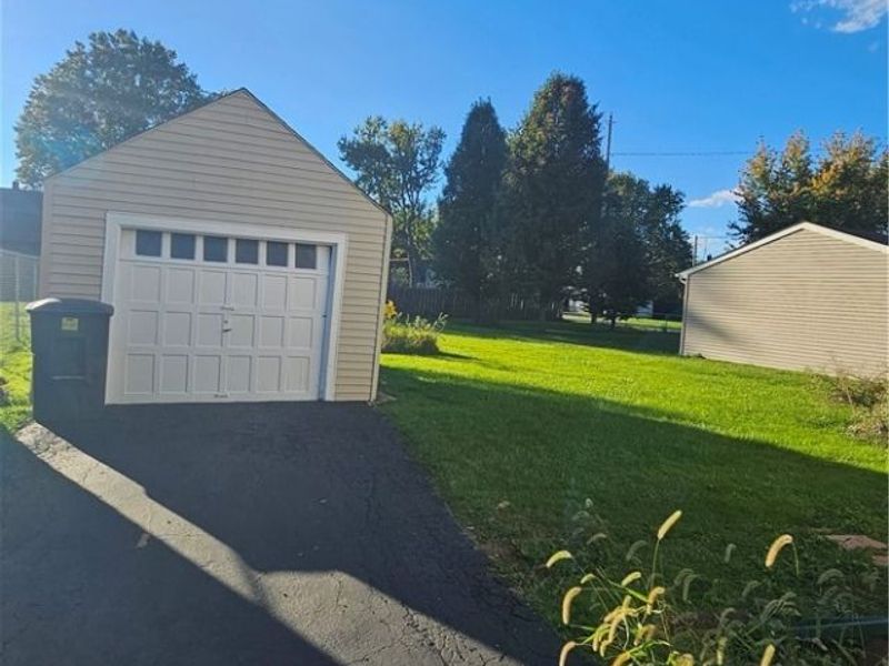 614 Meadowbrook Avenue SE, Warren, OH 44484 Photo 3