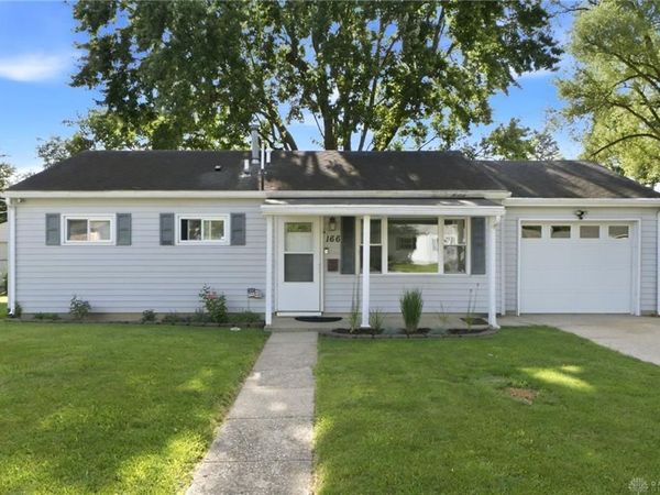 166 Dellwood Drive, Fairborn, OH 45324