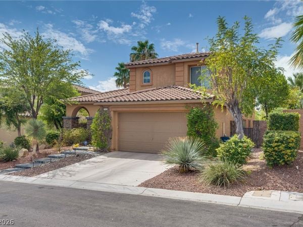 11425 Via Spiga Drive , Las Vegas, NV 89138
