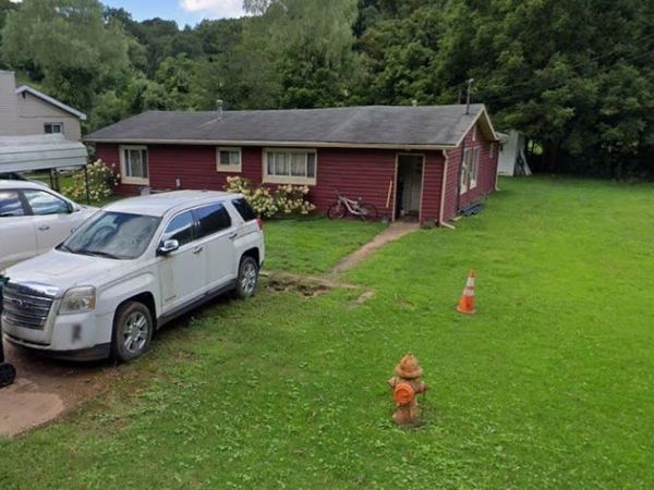 1550 Braun Road , Belpre, OH 45714