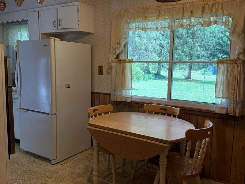 10993 Claridon Troy Road, Chardon, OH 44024 Photo 5