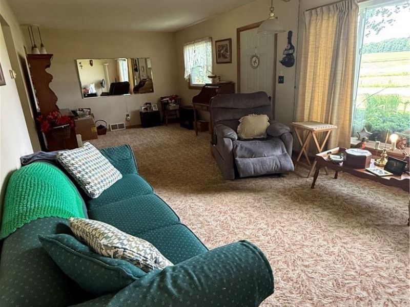 10993 Claridon Troy Road, Chardon, OH 44024 Photo 6