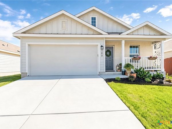 542 Summersweet Rd., New Braunfels, TX 78130