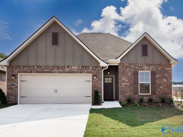 17740 Cabernet Street, Athens, AL 35613