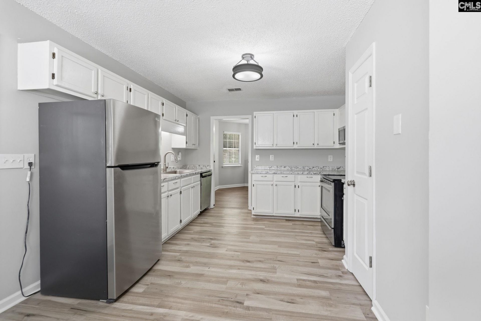 1321 Riverwalk Way  Photo 12