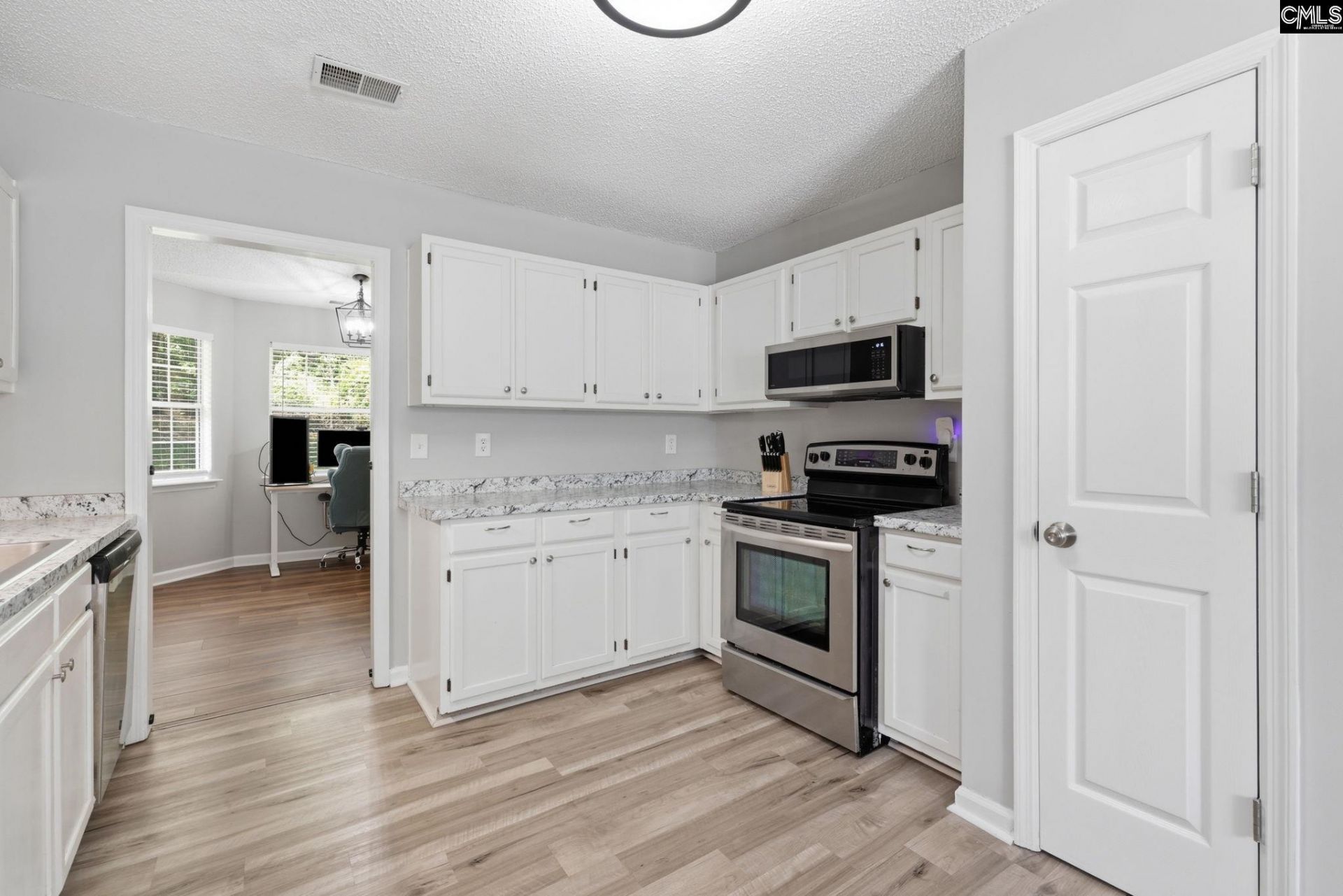 1321 Riverwalk Way  Photo 14
