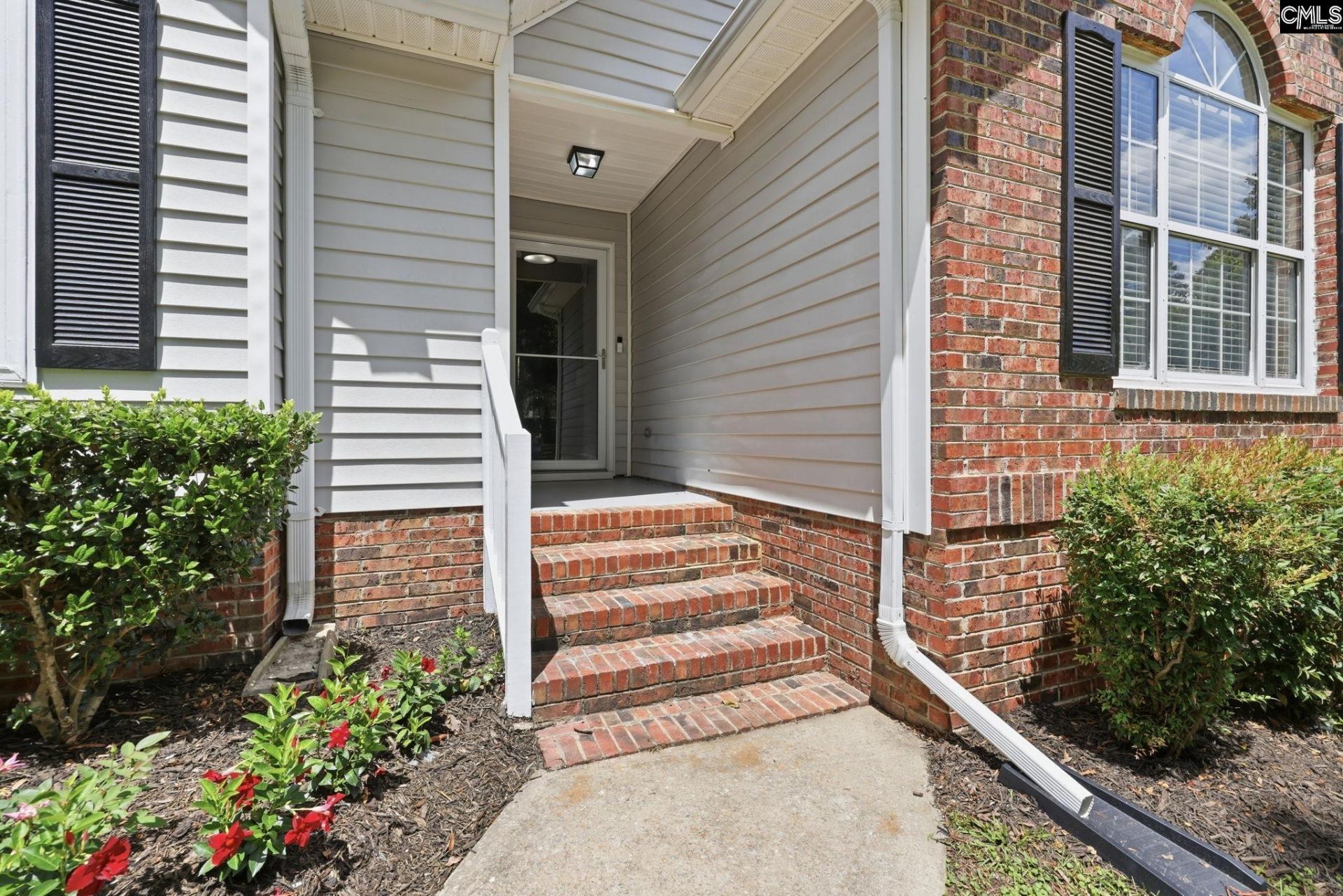 1321 Riverwalk Way  Photo 8