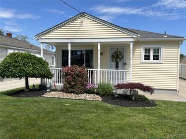 411 78th Street, Niagara Falls, NY 14304
