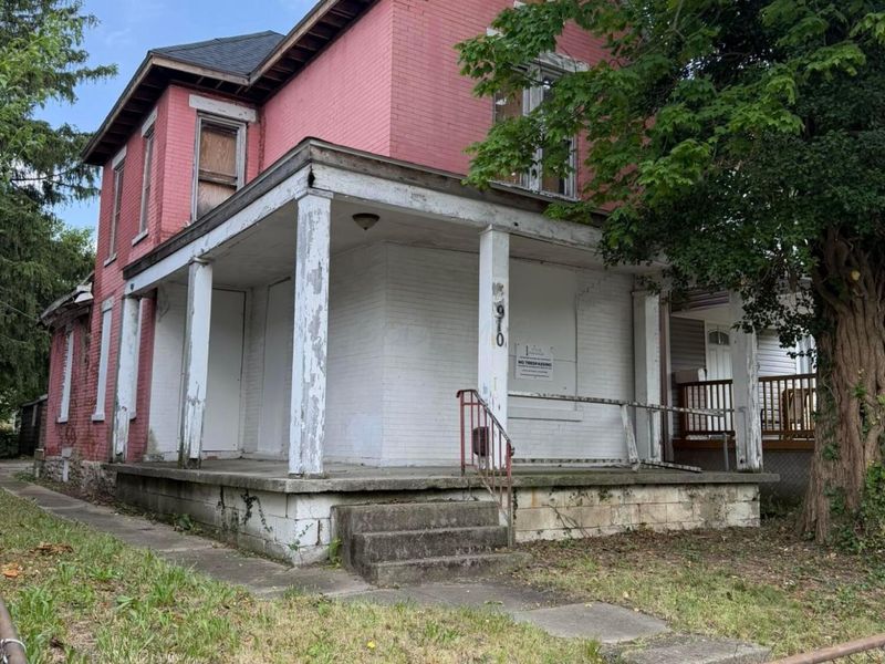 910 S Champion Avenue , Columbus, OH 43206 Photo 1