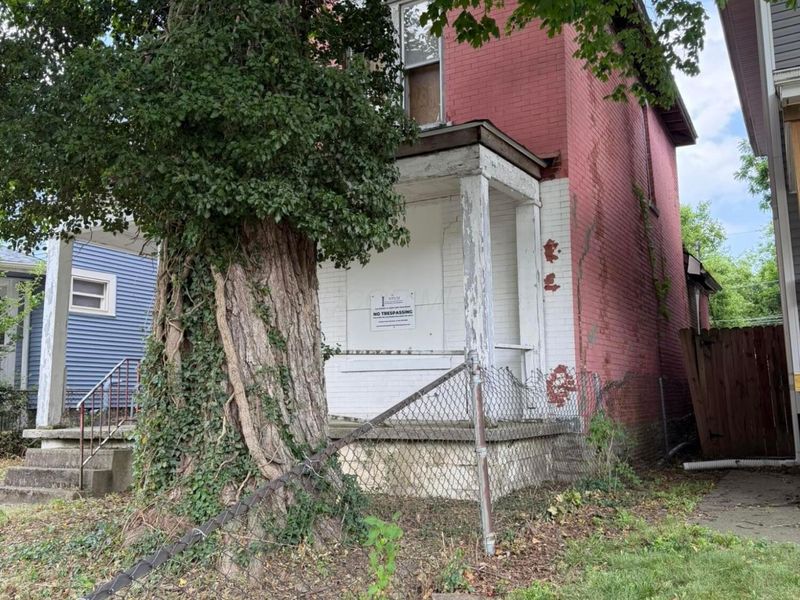 910 S Champion Avenue , Columbus, OH 43206 Photo 2