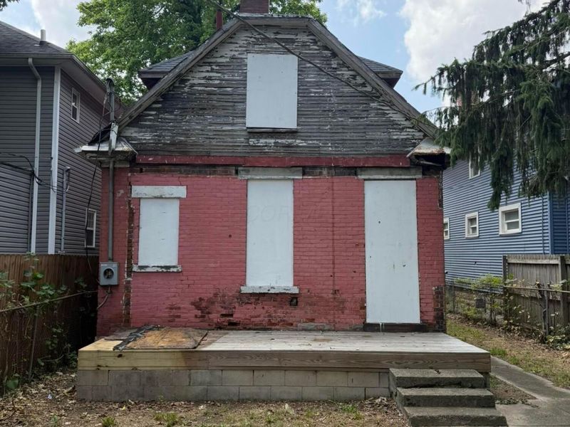 910 S Champion Avenue , Columbus, OH 43206 Photo 5