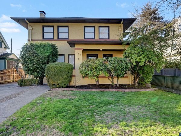 320 SW 5th St, Corvallis, OR 97333