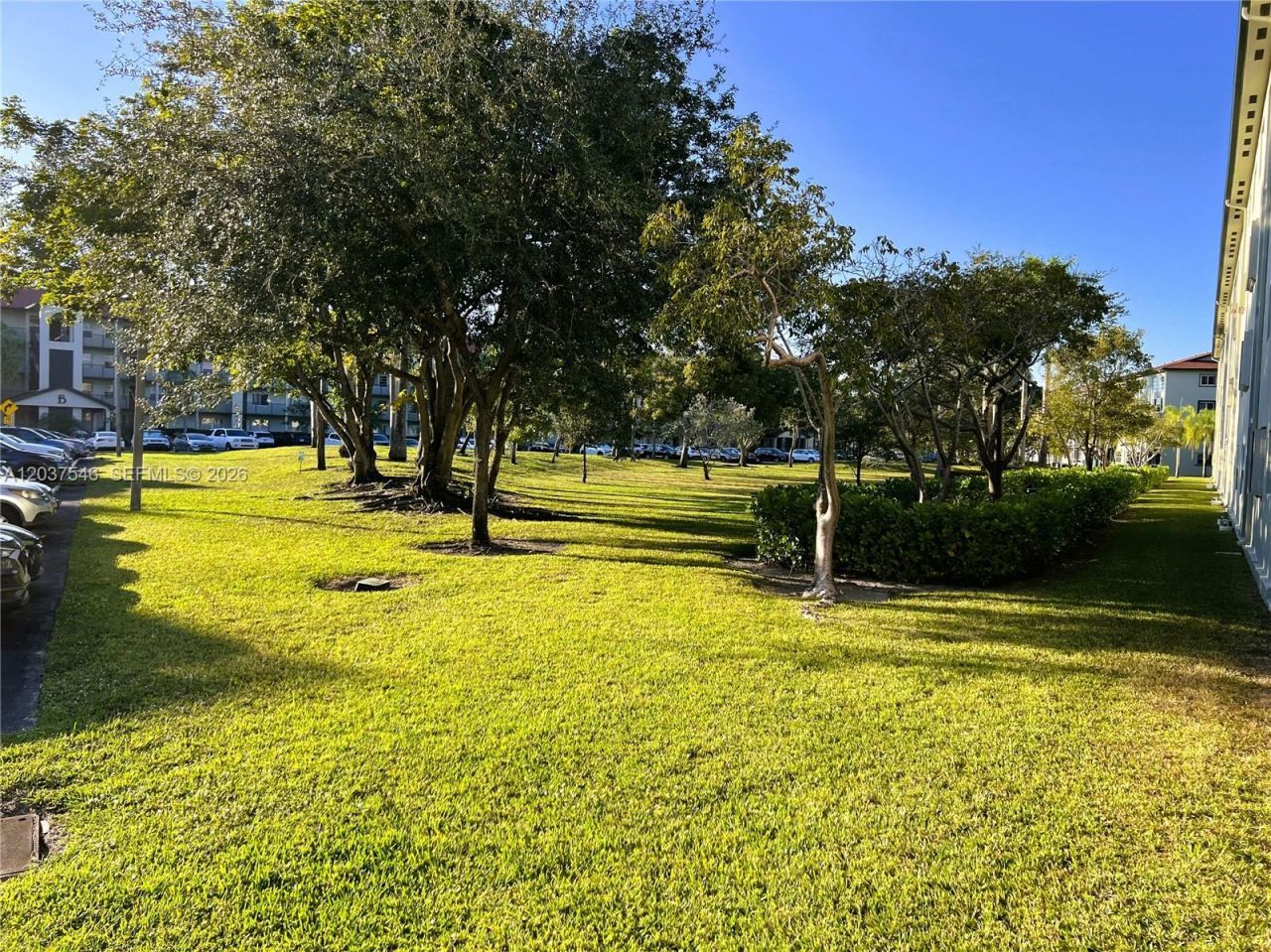 1300 SW 130th Ave , Unit 101F, Pembroke Pines, FL 33027 Photo