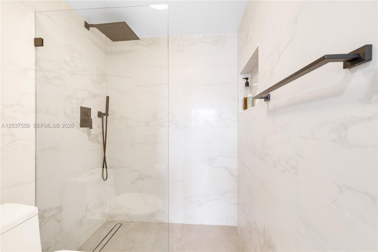 1250 Lincoln Rd , Unit 510, Miami Beach, FL 33139 Photo