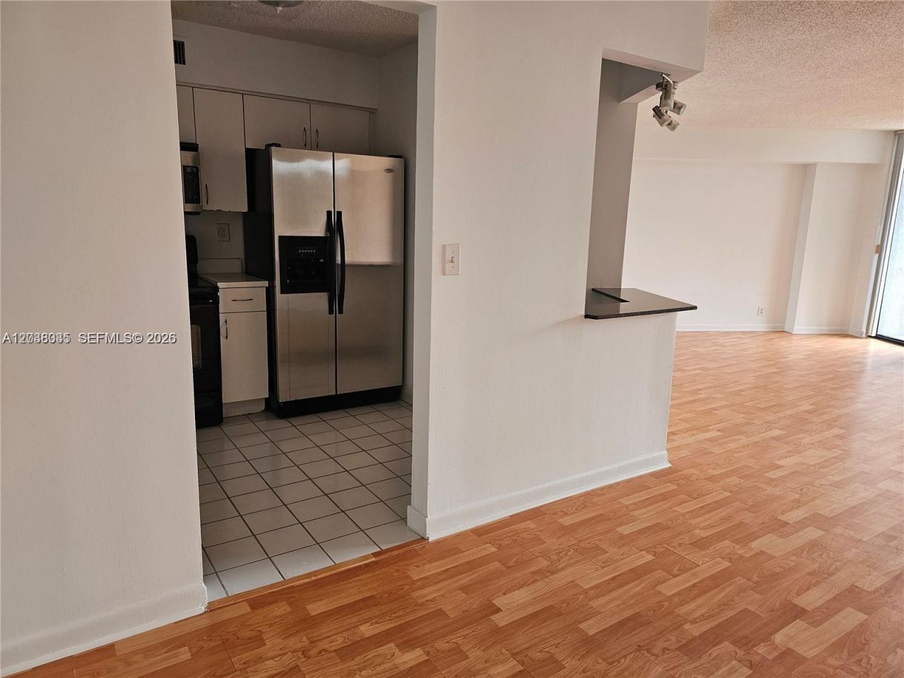 3300 NE 191st St , Unit 410, Aventura, FL 33180 Photo