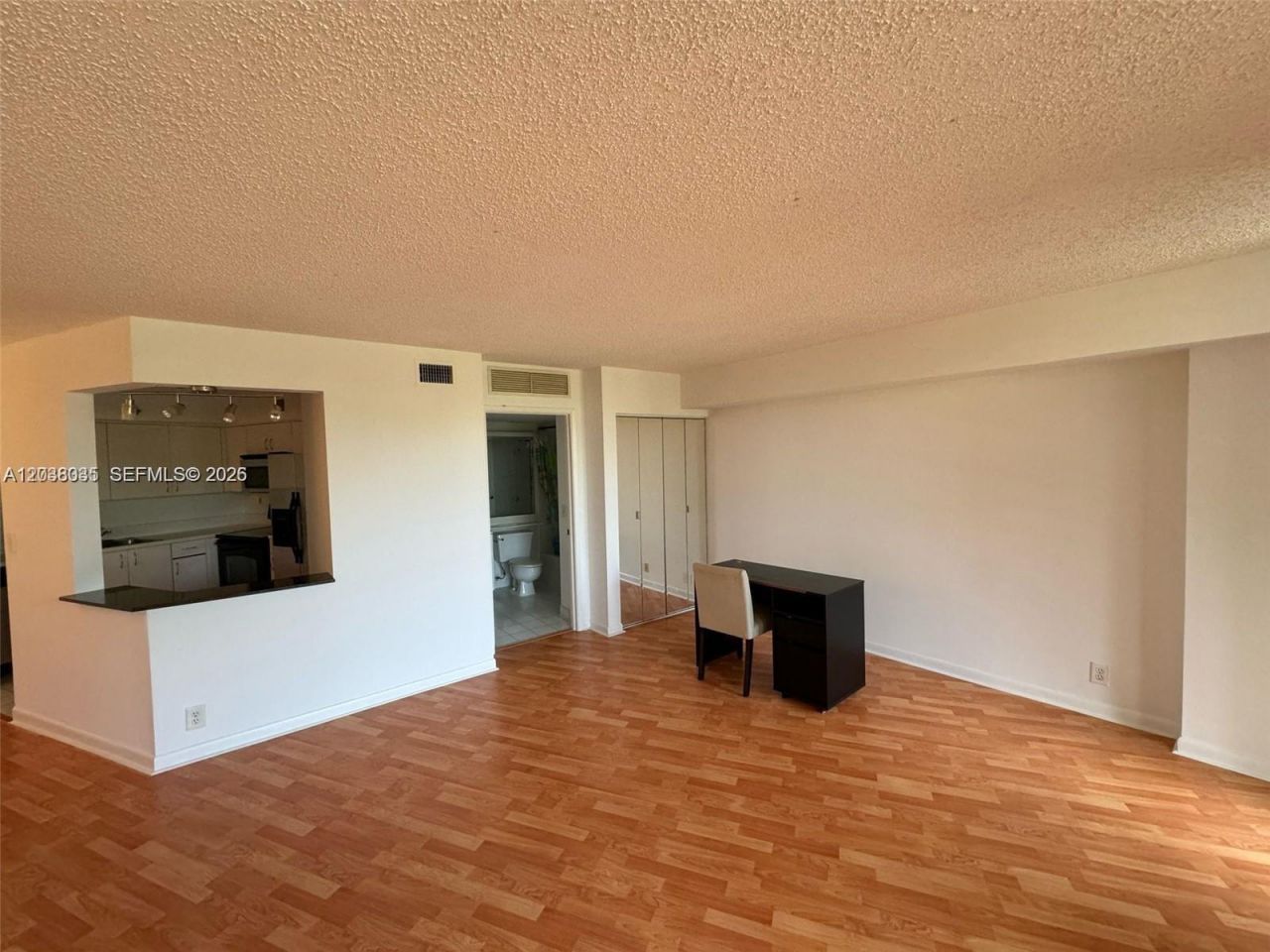 3300 NE 191st St , Unit 410, Aventura, FL 33180 Photo