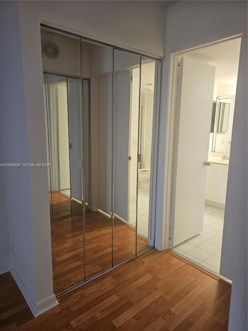 3300 NE 191st St , Unit 410, Aventura, FL 33180 Photo