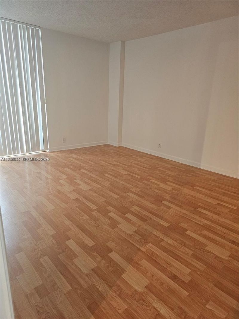 3300 NE 191st St , Unit 410, Aventura, FL 33180 Photo