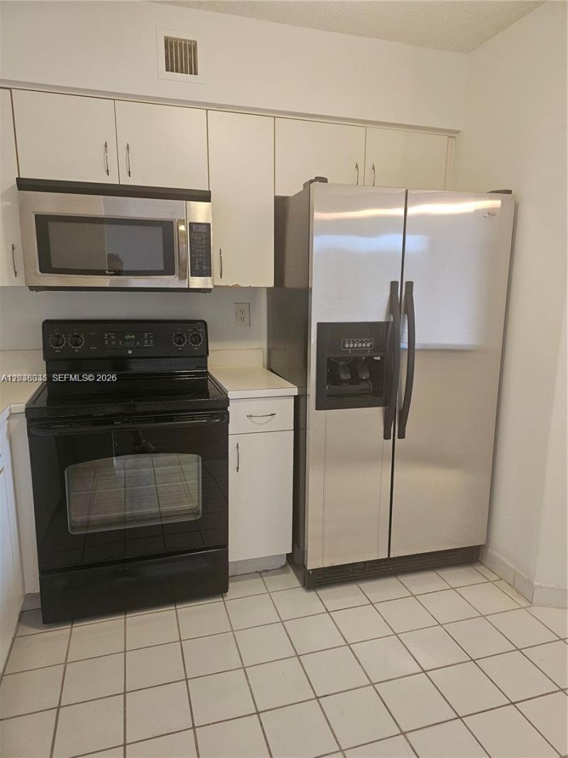 3300 NE 191st St , Unit 410, Aventura, FL 33180 Photo