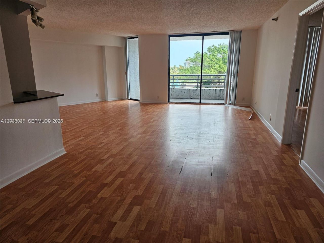 3300 NE 191st St , Unit 410, Aventura, FL 33180 Photo