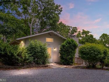140 GRAYWOLF TRAIL, WINCHESTER, VA 22602